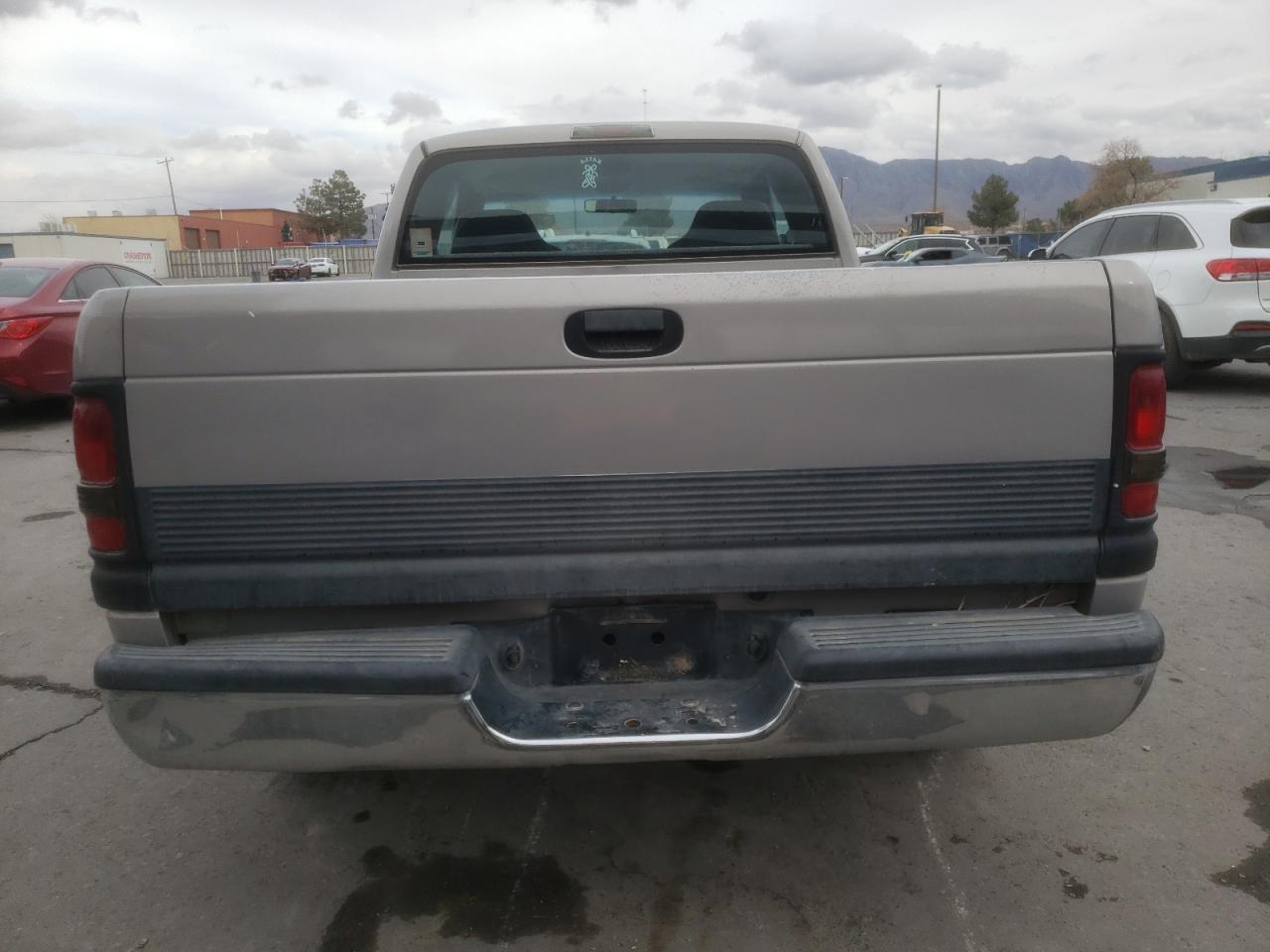 3B7HC13Y8YM208850 2000 Dodge Ram 1500