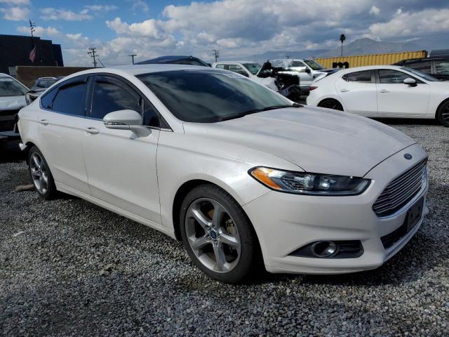 3FA6P0H74FR114833 | 2015 FORD FUSION SE