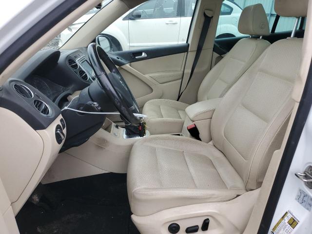 2017 VOLKSWAGEN TIGUAN WOL - WVGRV7AX8HK002703