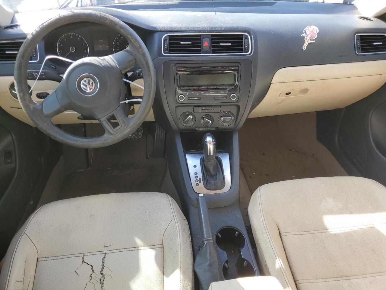 3VWDP7AJ4CM337881 2012 Volkswagen Jetta Se