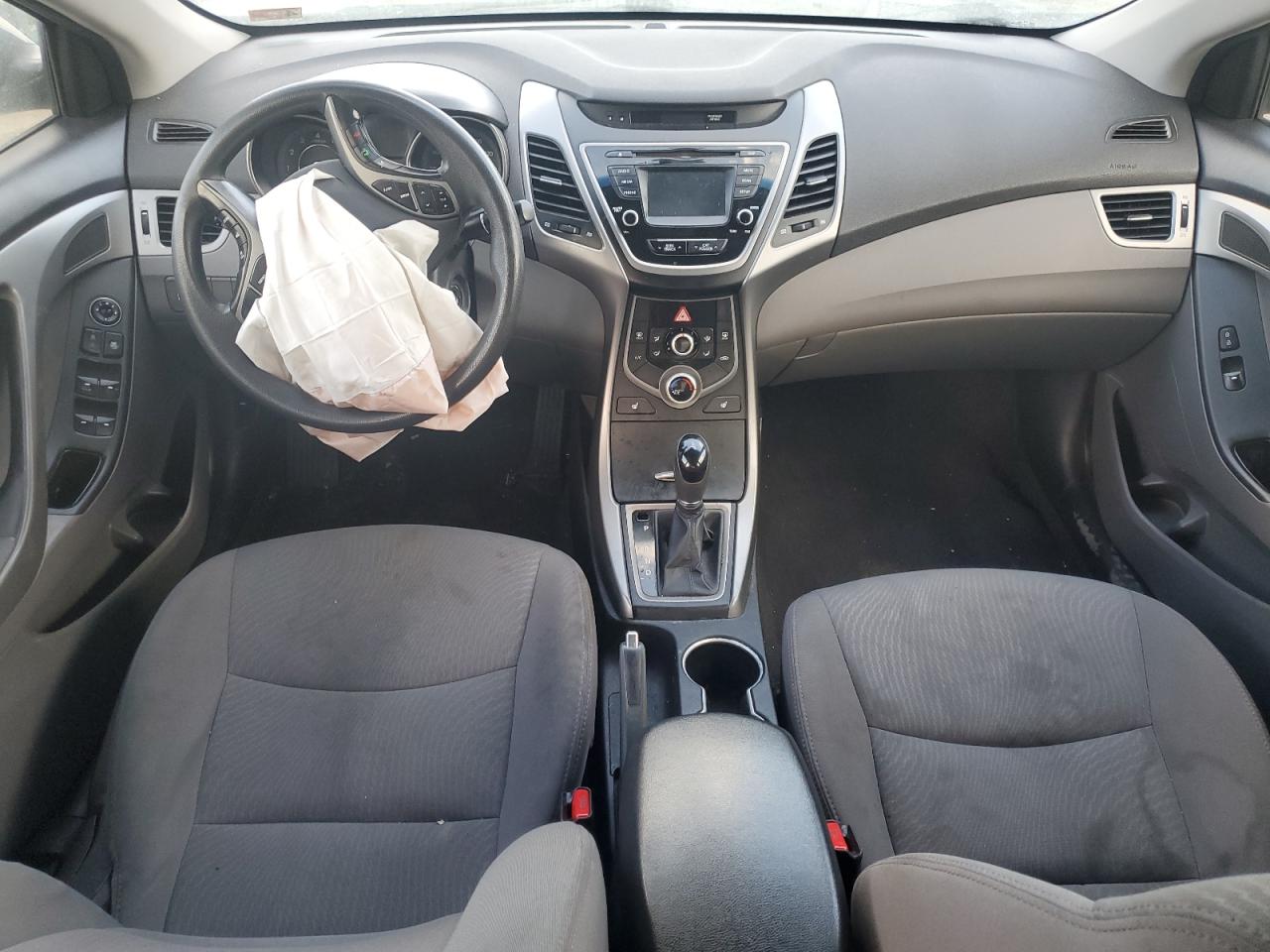 5NPDH4AE9EH477354 2014 Hyundai Elantra Se