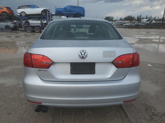 3VW2K7AJ8BM338651 | 2011 Volkswagen jetta base