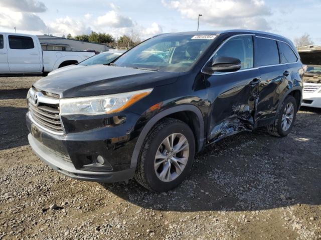 VIN 5TDKKRFH4FS068571 2015 Toyota Highlander, Xle no.1