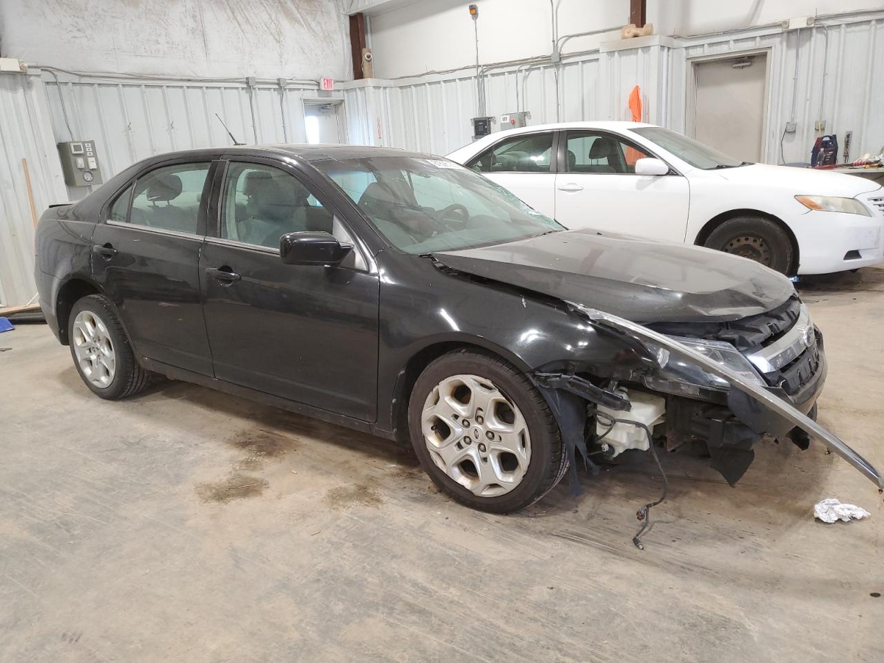 3FAHP0HA3BR133145 2011 Ford Fusion Se