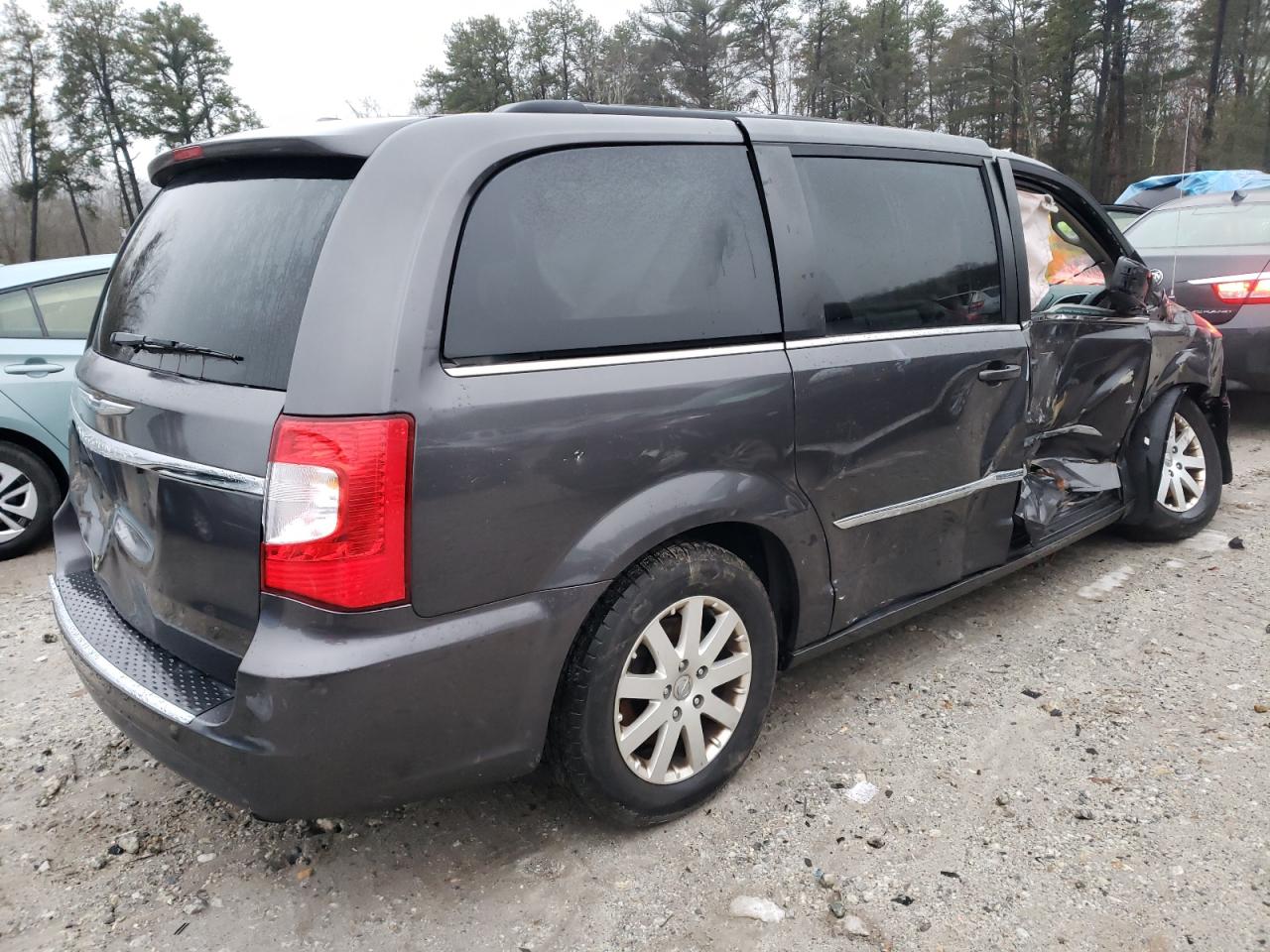 2C4RC1BG6FR570808 2015 Chrysler Town & Country Touring