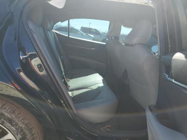 2018 TOYOTA CAMRY L - JTNB11HKXJ3051700
