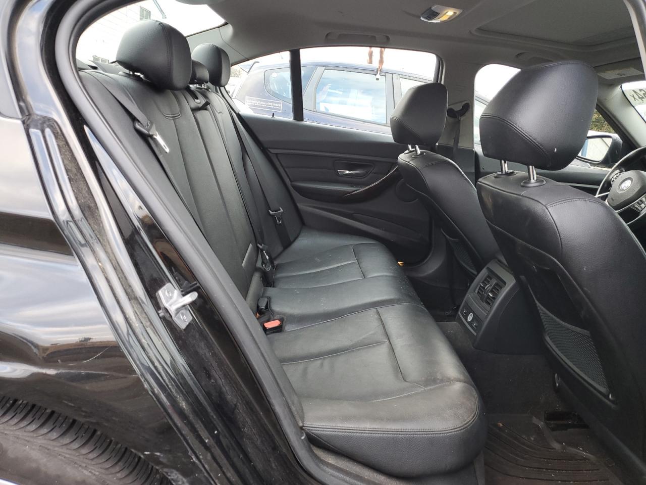 WBA3B5G50ENS06299 2014 BMW 328 Xi Sulev