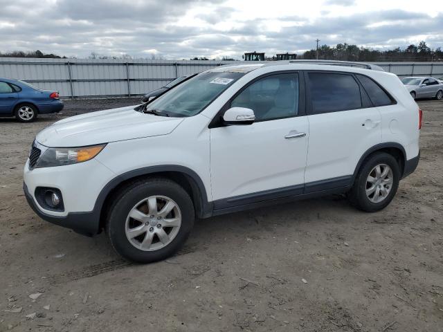 Lot #2373641888 2013 KIA SORENTO LX salvage car