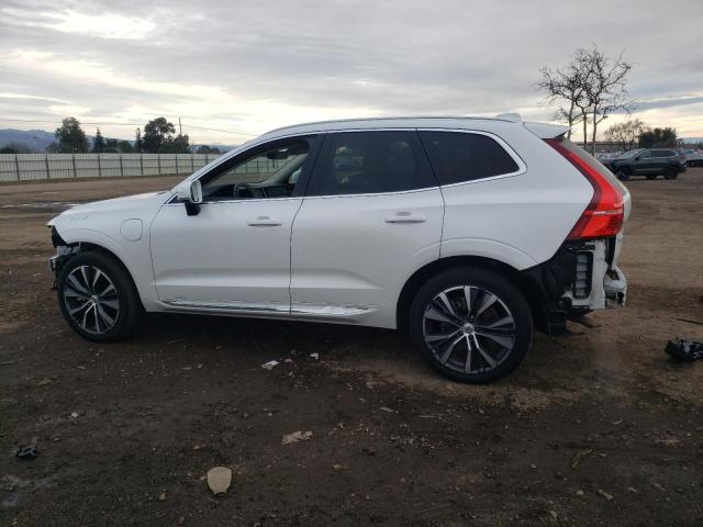 2022 VOLVO XC60 T8 RE YV4BR0DZ0N1945455