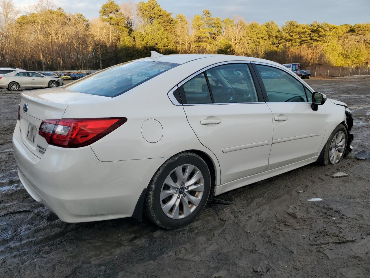 4S3BNAF6XH3045887 2017 Subaru Legacy 2.5I Premium