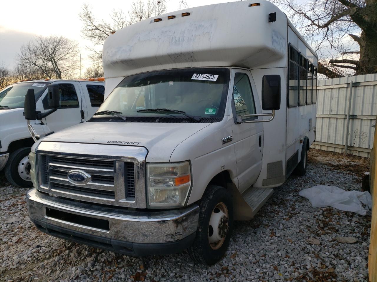 FORD ECONOLINE E450 SUPER DUTY CUTAWAY VAN