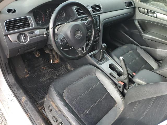 2015 Volkswagen Passat - Image 8