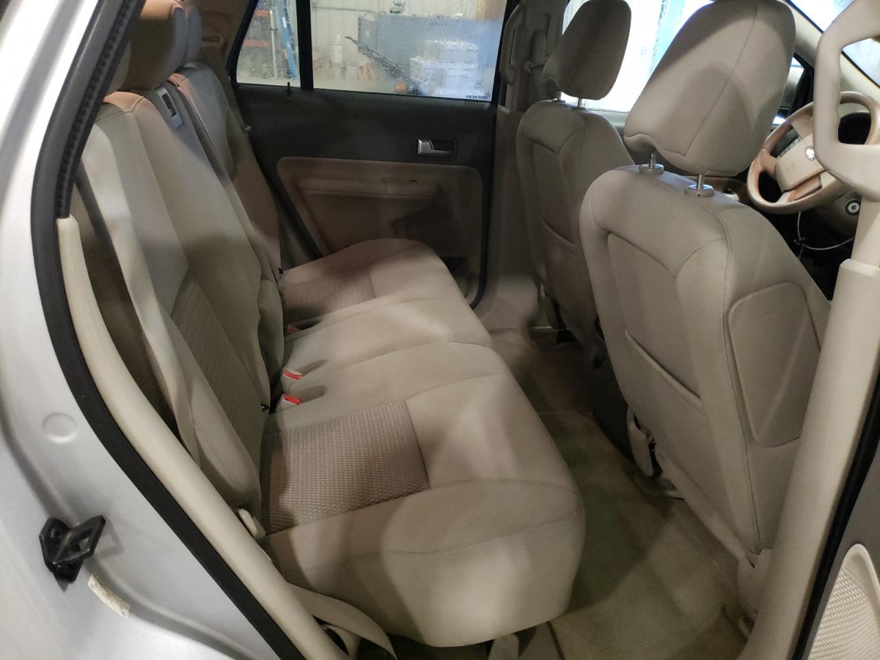 2FMDK3GC7ABB74334 2010 Ford Edge Se