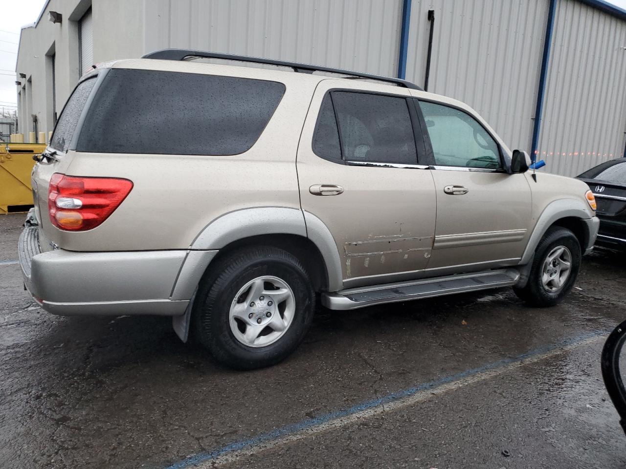 5TDZT34A62S074137 2002 Toyota Sequoia Sr5