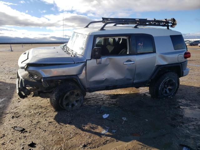 2012 Toyota FJ Cruiser 