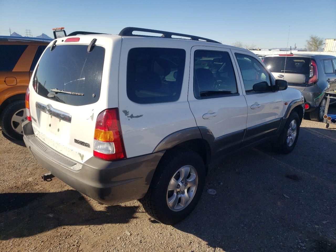 4F2CZ06183KM32766 2003 Mazda Tribute Es