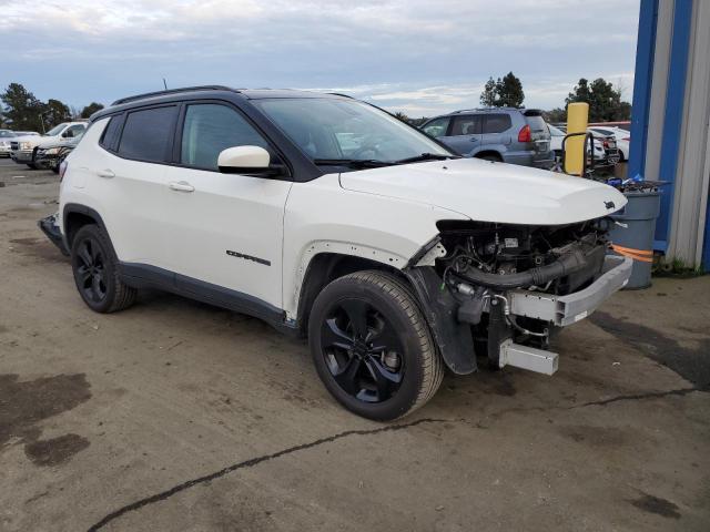 3C4NJDBB5JT433066 Jeep Compass Latitude