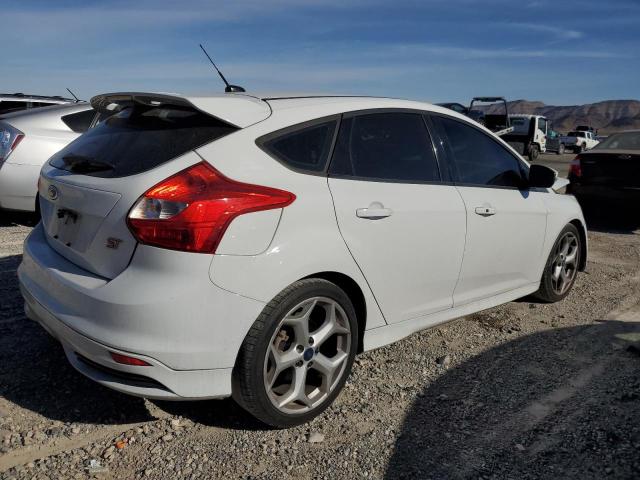 Image 3 of 2014 Ford Focus salvage vehicle - Lot #38774814 at Copart