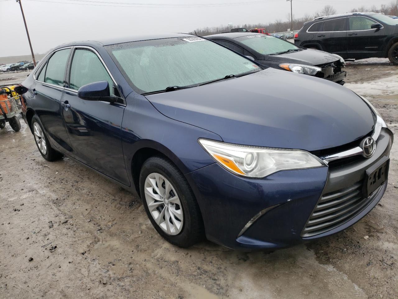 Lot #2442576419 2015 TOYOTA CAMRY LE
