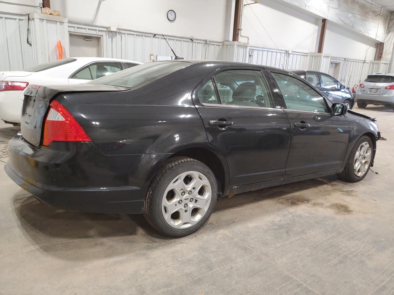 3FAHP0HA3BR133145 2011 Ford Fusion Se