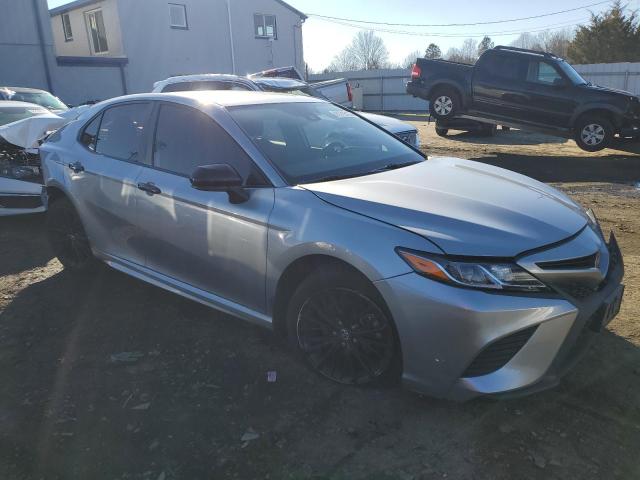 Vin: 4t1g11ak6lu300894, lot: 81715133, toyota camry se 20204