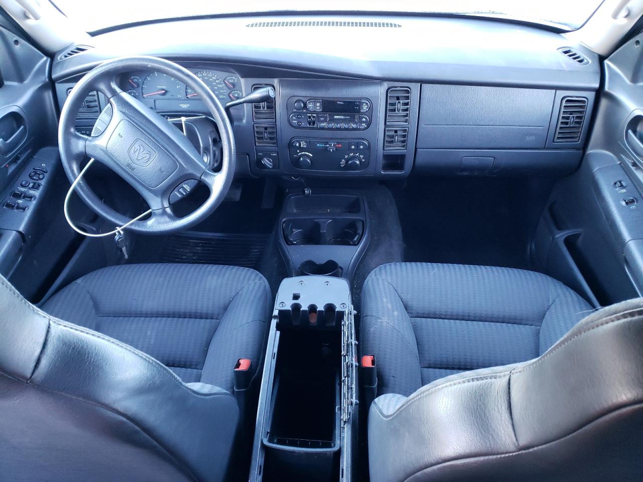 1B4HS38N02F157507 2002 Dodge Durango Sport