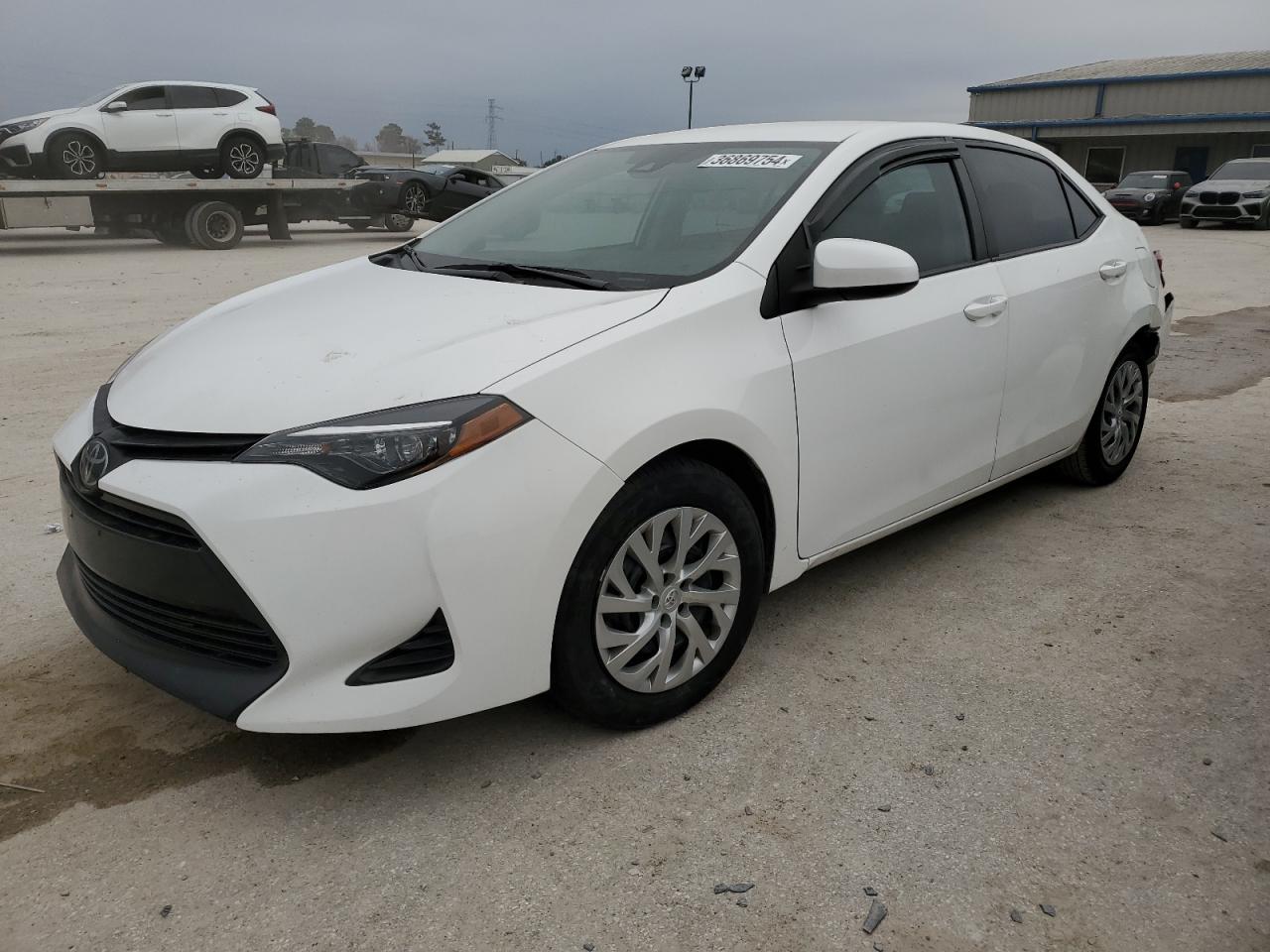VIN: 2T1BURHE5KC228828 2019 TOYOTA COROLLA