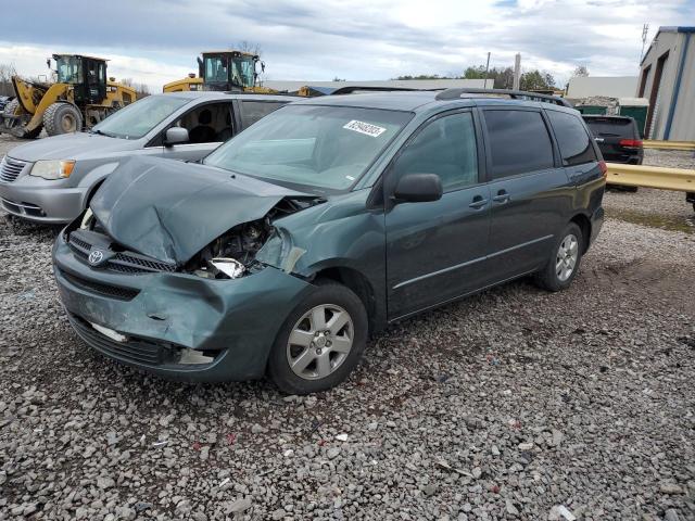 2004 Toyota Sienna CE