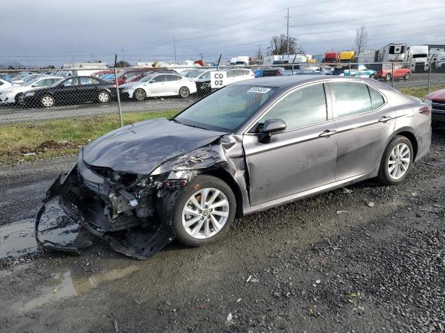 Lot #2395045832 2023 TOYOTA CAMRY LE salvage car