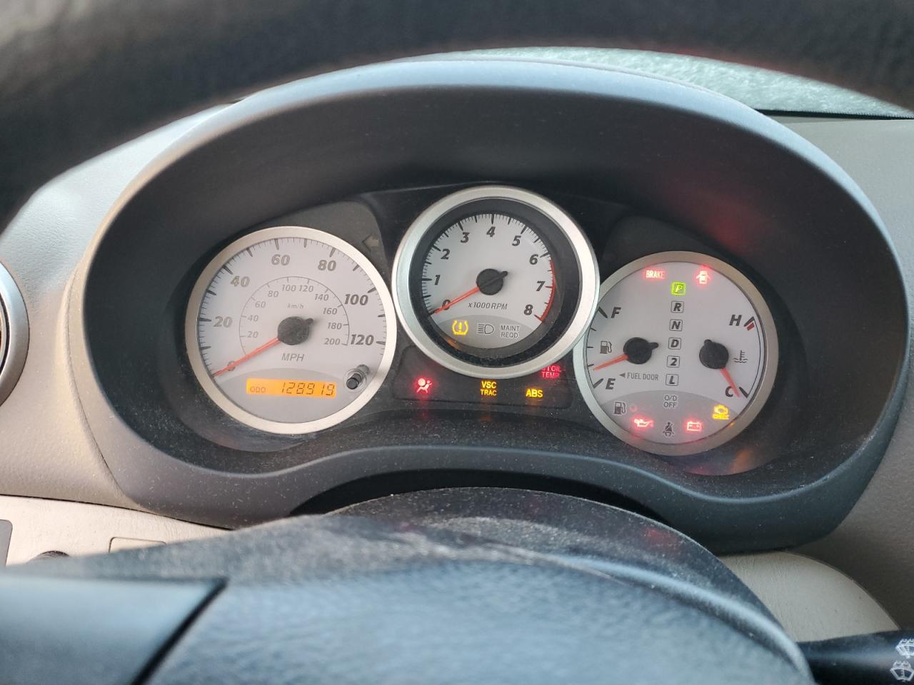 JTEHD20VX40032793 2004 Toyota Rav4