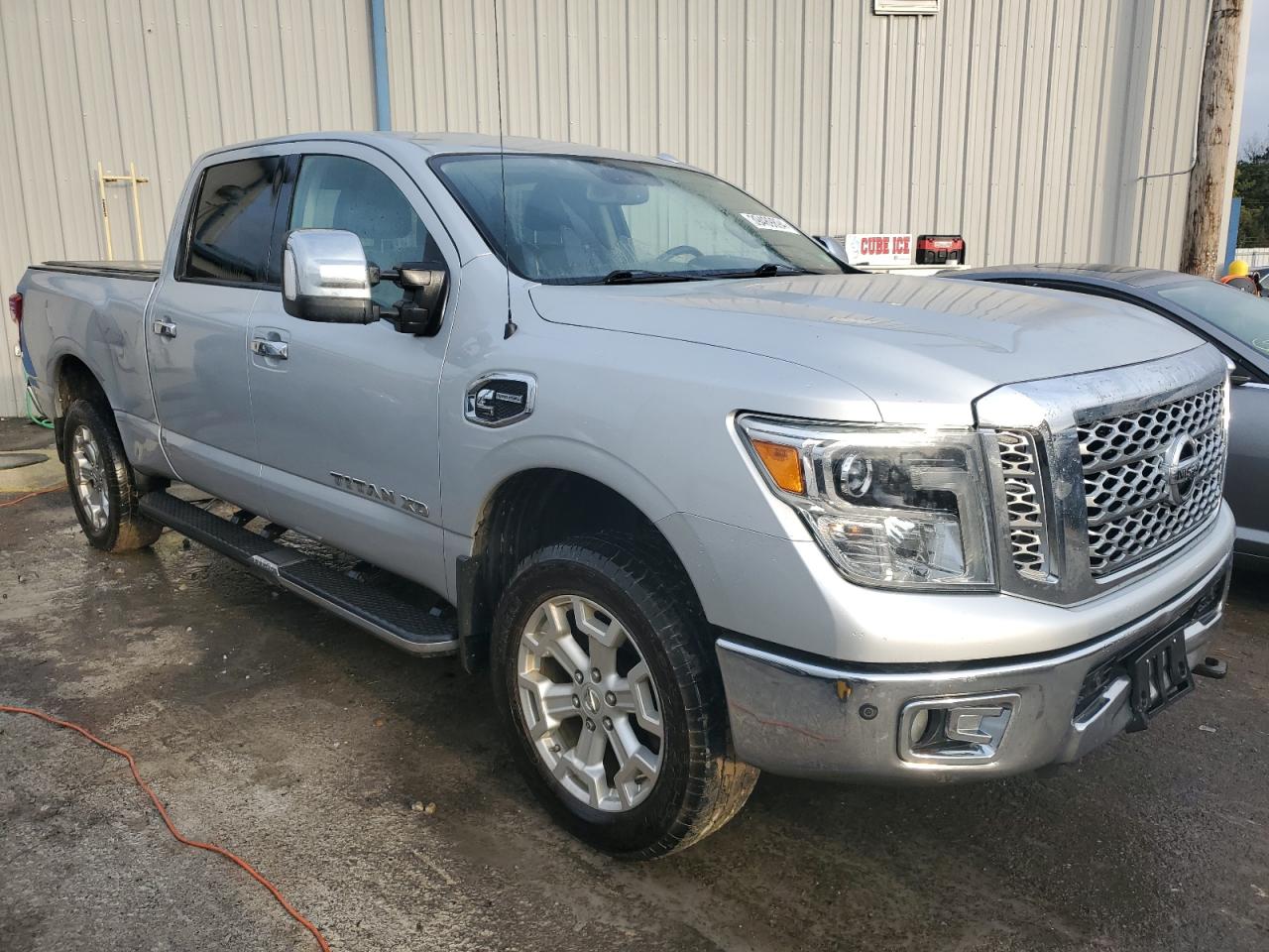 1N6BA1F46GN513608 2016 Nissan Titan Xd Sl