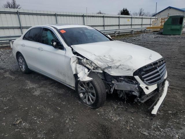 VIN WDDZF4KB8JA377317 2018 Mercedes-Benz E-Class, 3... no.4