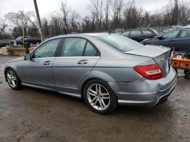 VIN WDDGF4HBXDR275201 2013 Mercedes-Benz C-Class, 250 no.2