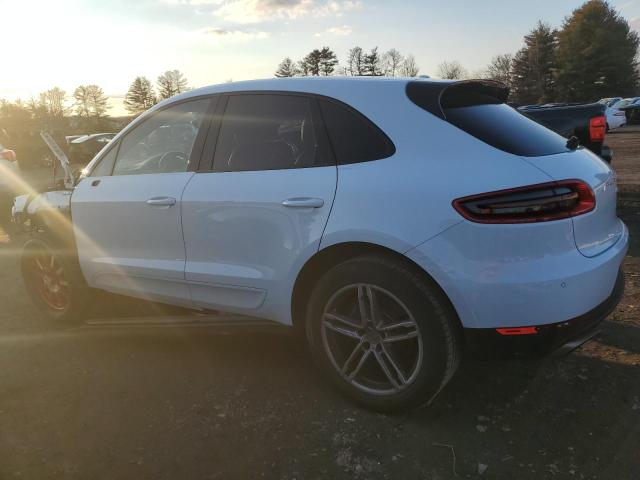 VIN WP1AA2A53JLB11972 2018 Porsche Macan no.2