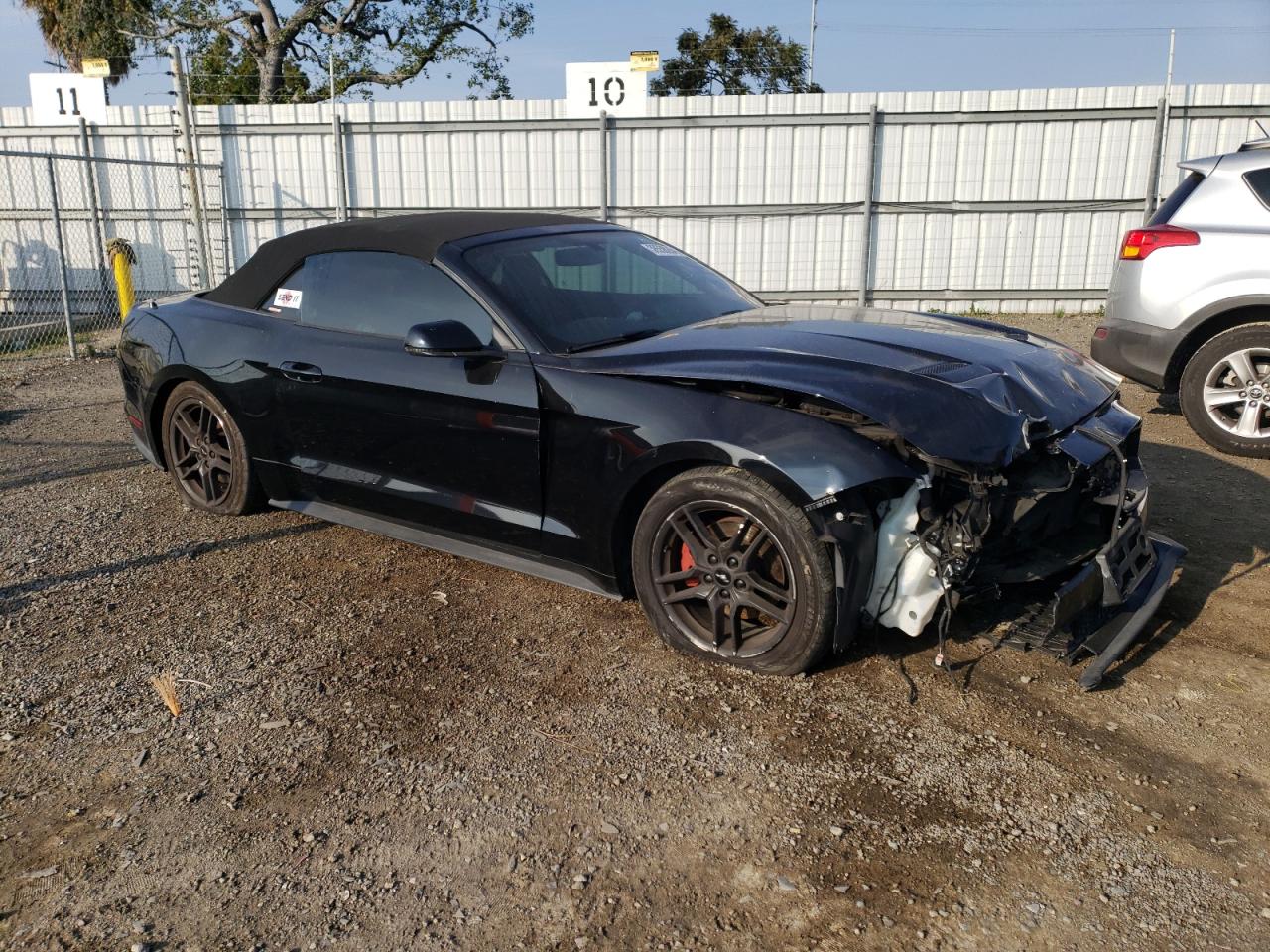 1FATP8UH6J5177444 2018 Ford Mustang