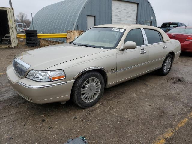 Lot #2428544547 2008 LINCOLN TOWN CAR S salvage car