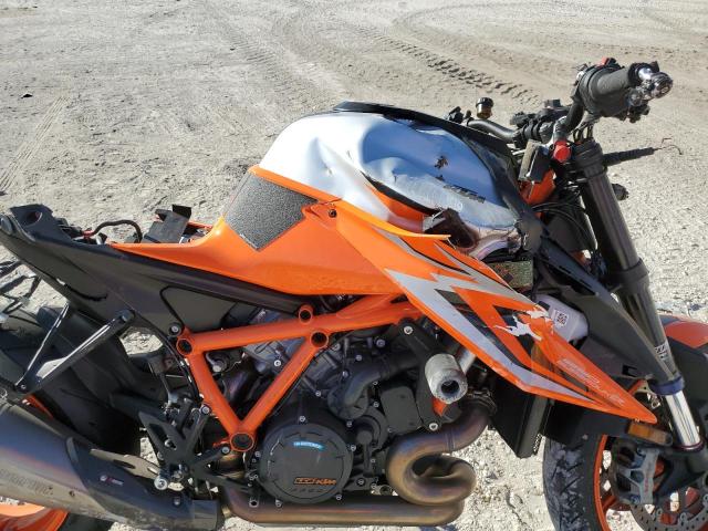 2022 KTM 1290 SUPER - VBKV39407NM955680