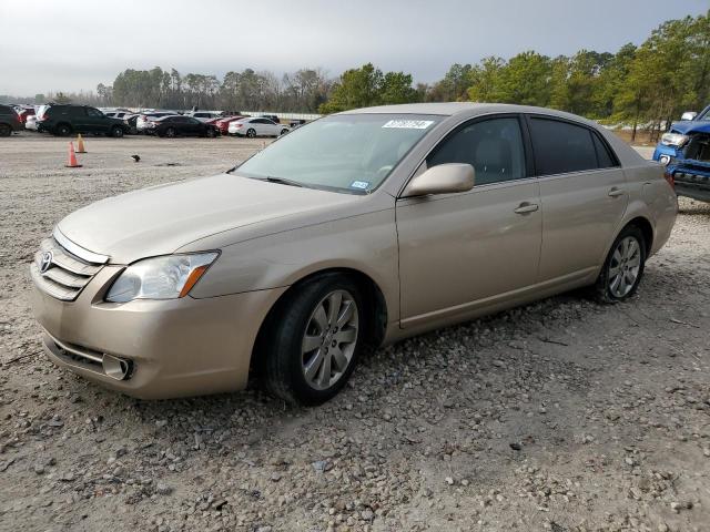 2005 Toyota Avalon XL