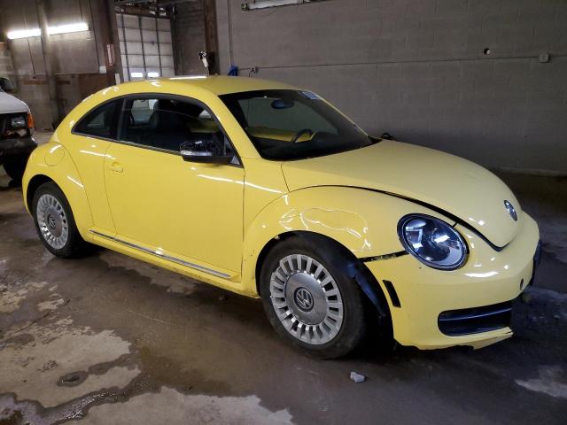 3VWJP7AT7DM687365 | 2013 Volkswagen beetle