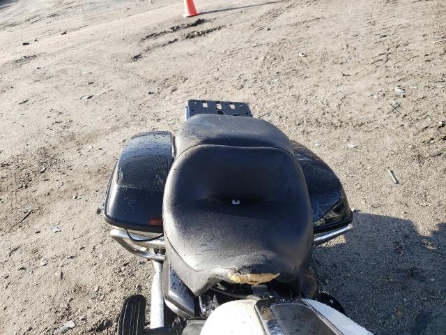 2019 HARLEY-DAVIDSON FLHTP 1HD1FMP19KB677742