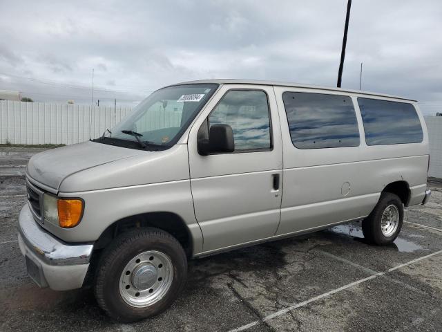 2003 Ford Econoline Cargo Van 