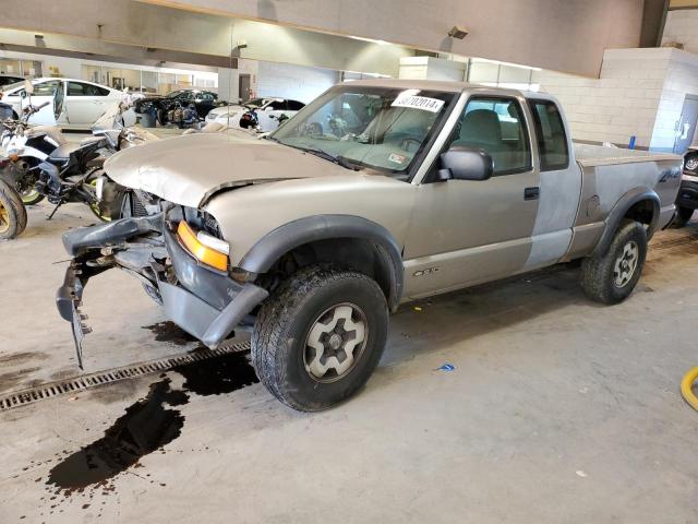 2000 Chevrolet S-10 