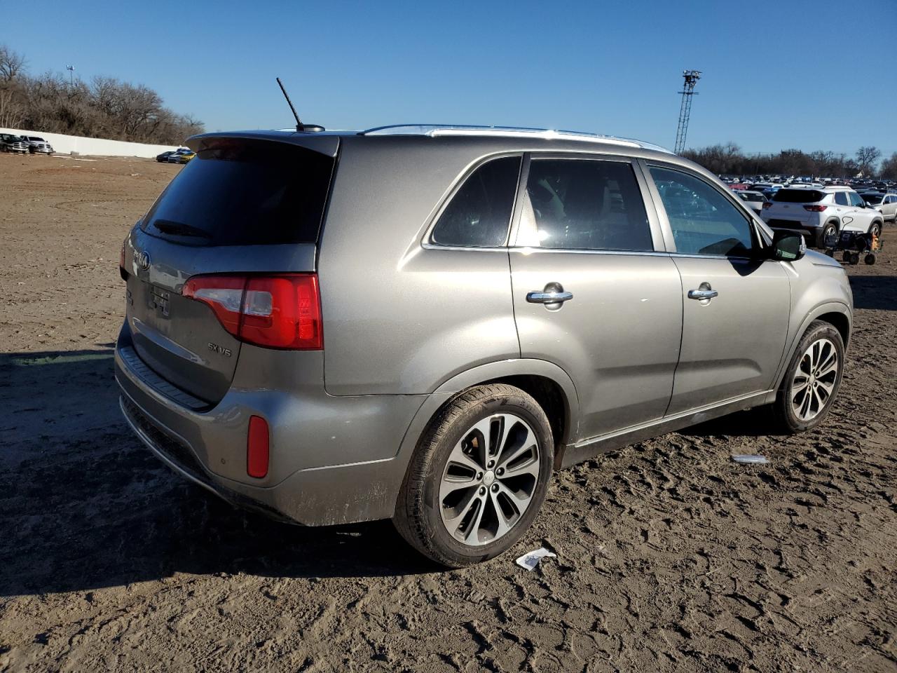 Lot #2346551266 2015 KIA SORENTO SX