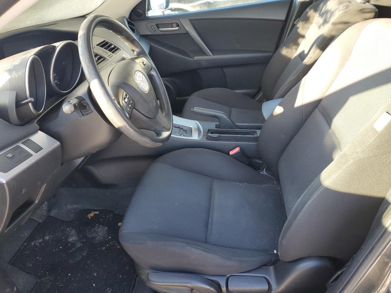 JM1BL1VF1B1385455 2011 Mazda 3 I JM1BL1VF1B1385455 2011 Mazda 3 I