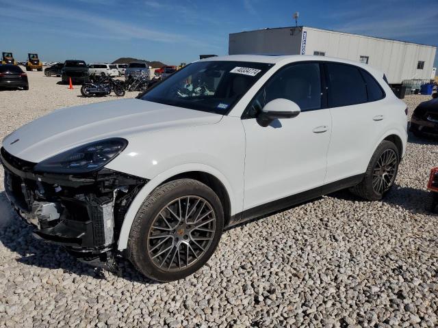 2022 Porsche Cayenne 