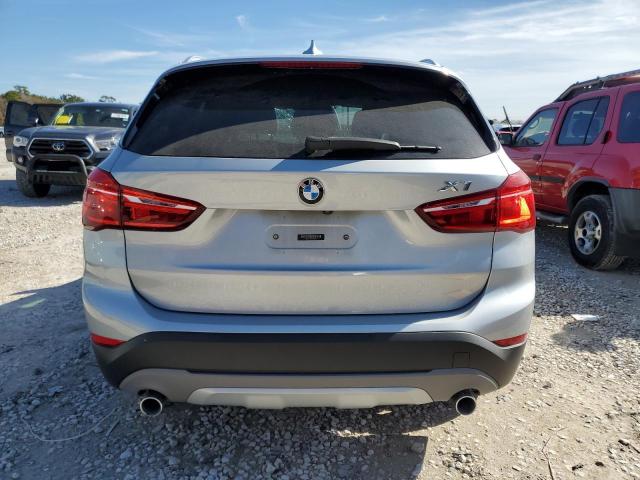  BMW X1 2018 Сріблястий