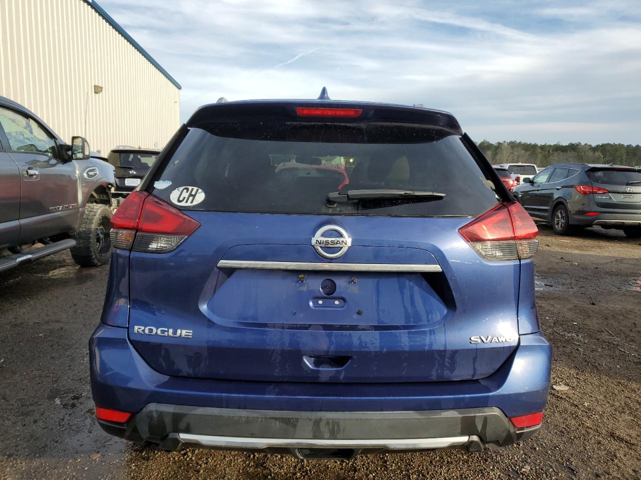 2018 Nissan Rogue S vin: 5N1AT2MV9JC710457