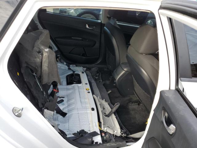 5XXGT4L38LG401284 KIA Optima Lx