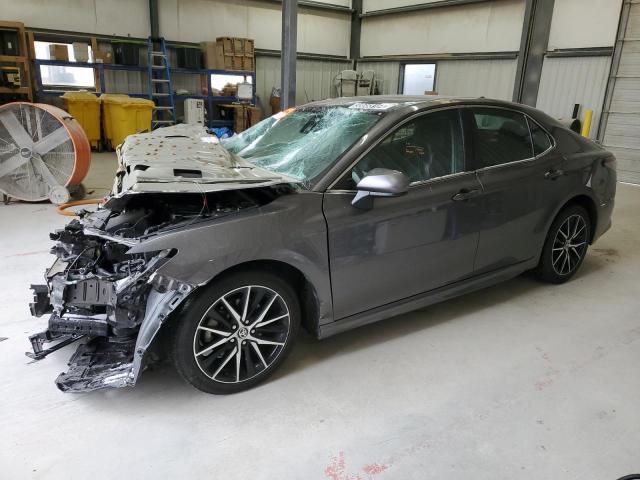 VIN 4T1G11AK2MU552417 2021 Toyota Camry, SE no.1