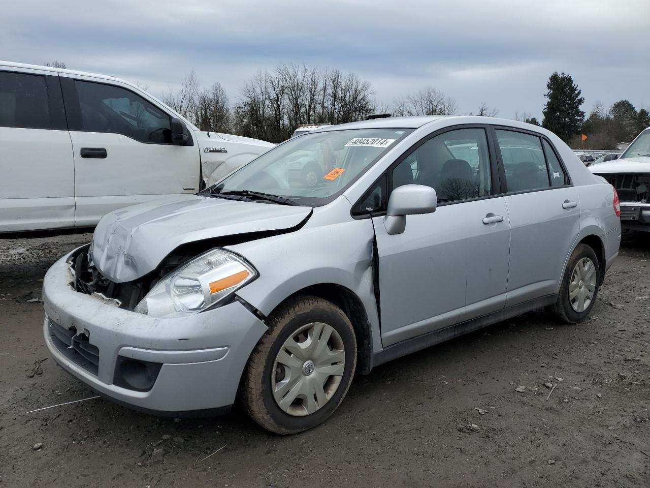 Nissan Versa 2011 